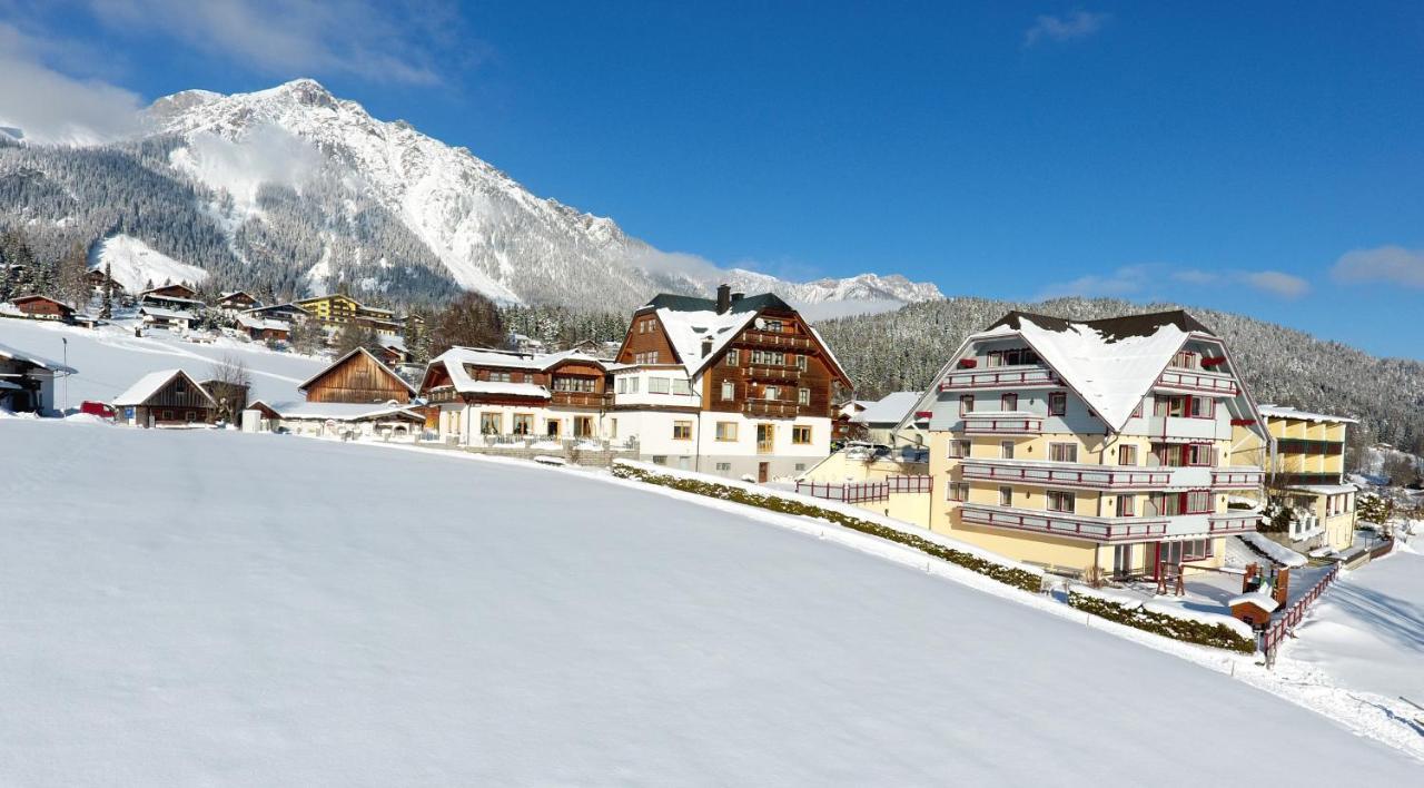 Neuwirt Hotel 4*