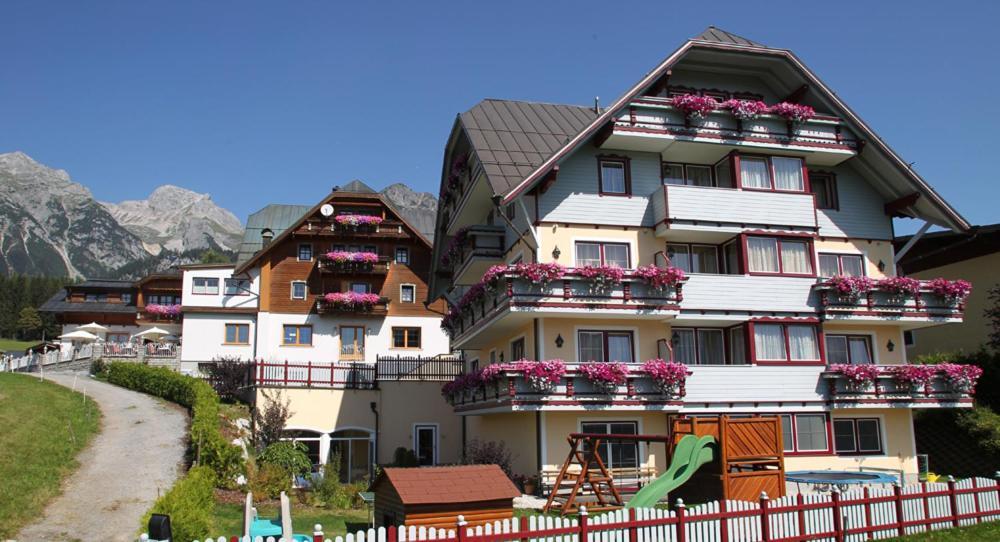 Neuwirt Ramsau am Dachstein